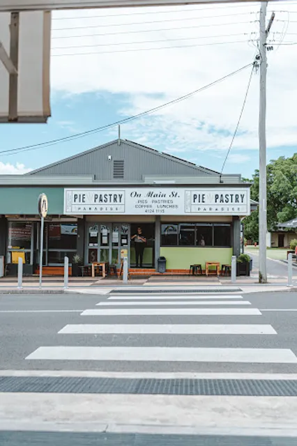 Pie & Pastry Paradise - Main Street