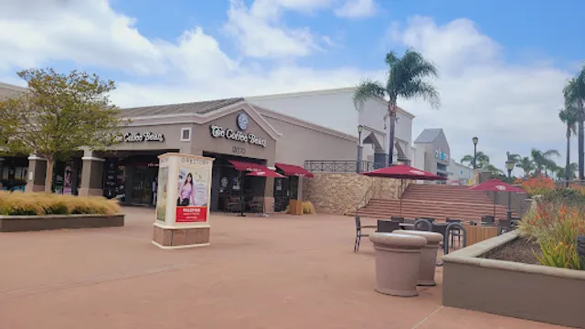 The Coffee Bean & Tea Leaf