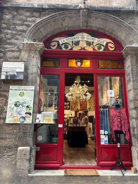 BROCHIER SOIERIES Vieux Lyon