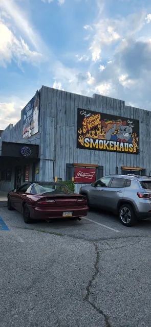 Johnny & Hons Smokehaus