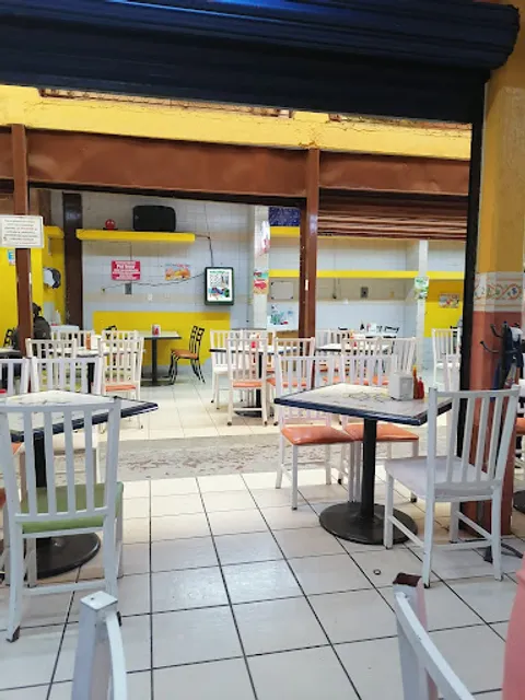 Marisquería Bahías De Huatulco (Mercado Morelos)