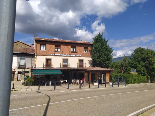 Hostal Bar Restaurante Urbión