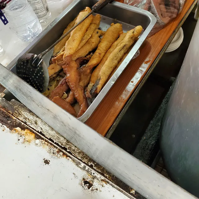 Pescados y Mariscos “El Güero”