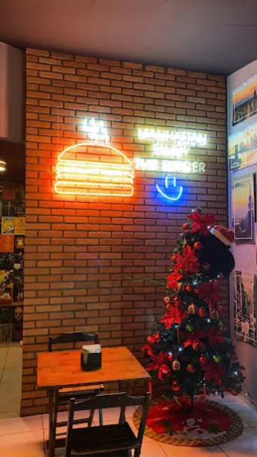 Manhattan Beer n' Burger