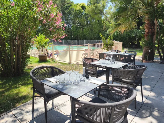 The Hollywood Restaurant