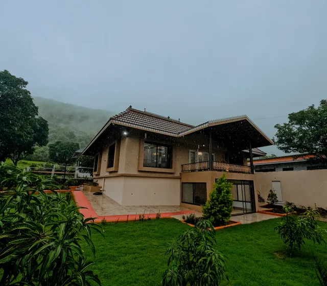 Breeze the hills by RoRa Villas