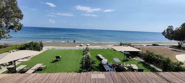 Meneou houses by the sea