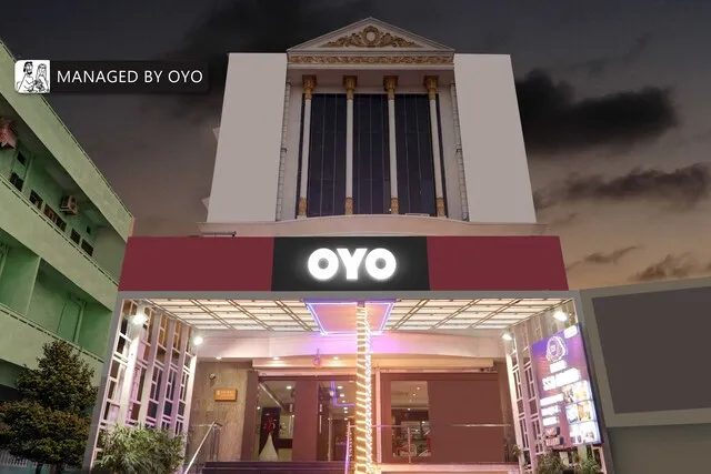 Super Townhouse Oak Rai Durg