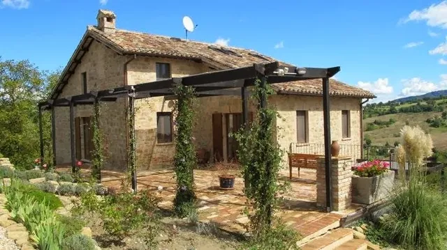 La Mela Rosa Bed & Breakfast