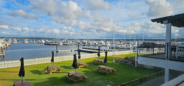 Rimondo's on the River