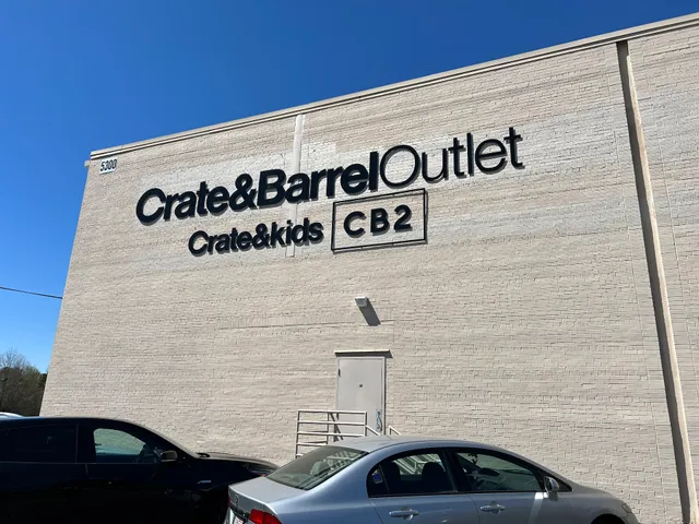 Crate & Barrel Outlet