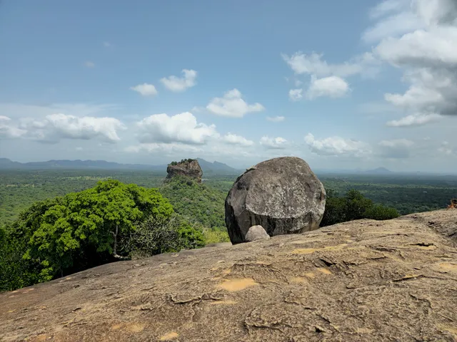 Pidurangala Rock