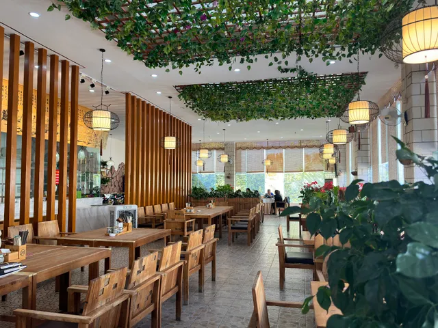 Ren Jian Yan Huo Crossing the Bridge Noodles