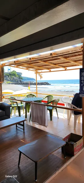 湯河原海の家 かもめ