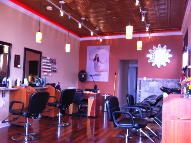 Salon 155