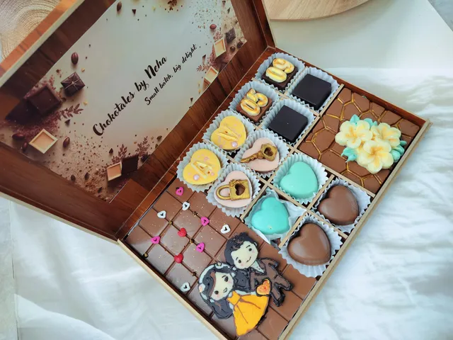 ChokoTales || Handcrafted Customized Chocolate Gift House Gurgaon||