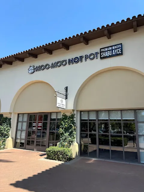 MooMoo Hot Pot