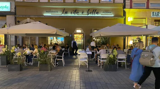 Ristorante Pizzeria La Vita è Bella