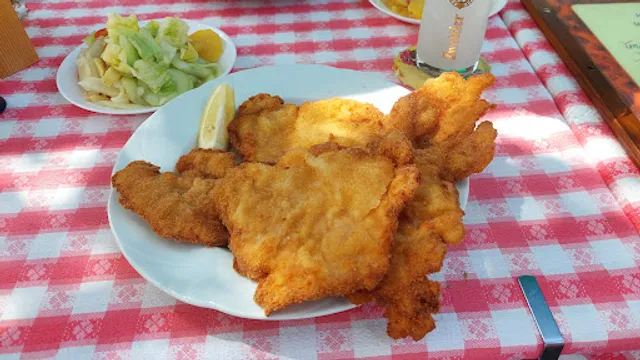 Wirtshaus im Hochleithen