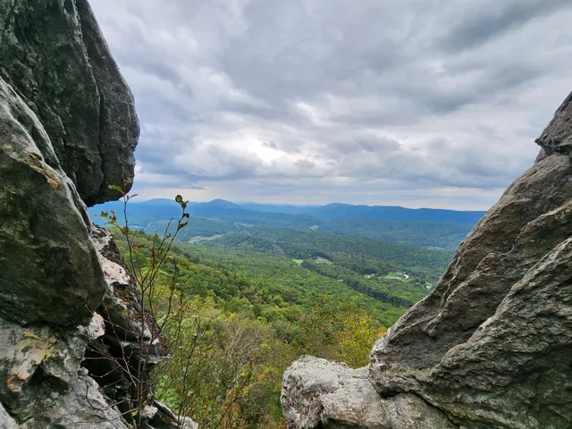 Dragon's Tooth Trail