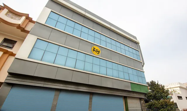 Hotel Sehdev Residency Near Golden Temple