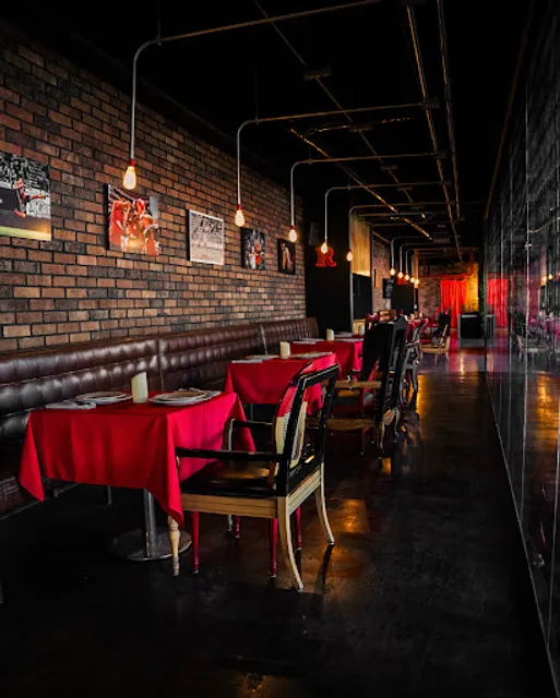 Red Room Restaurante