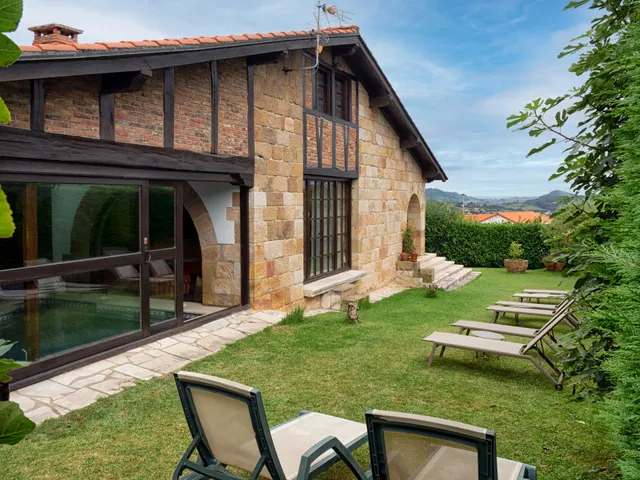 Luxury Villa Esmeralda