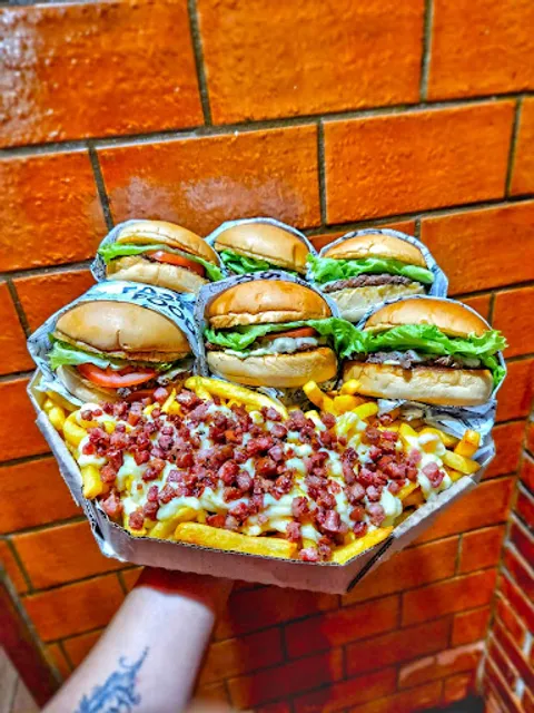 Express Tga Hambúrgueria Artesanal