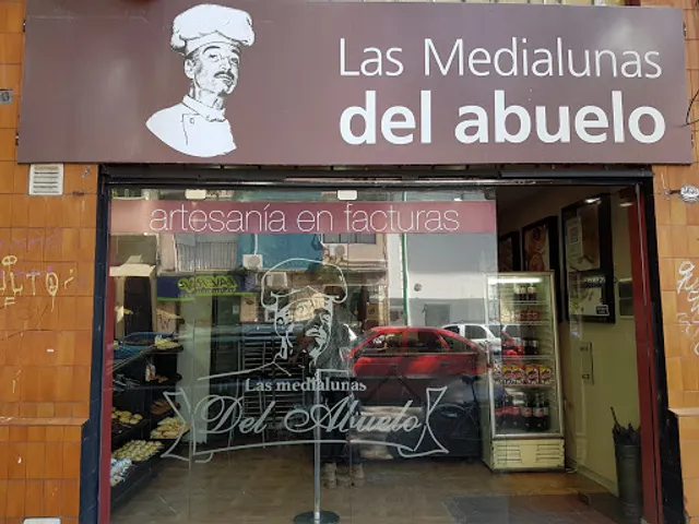 The Medialunas del Abuelo