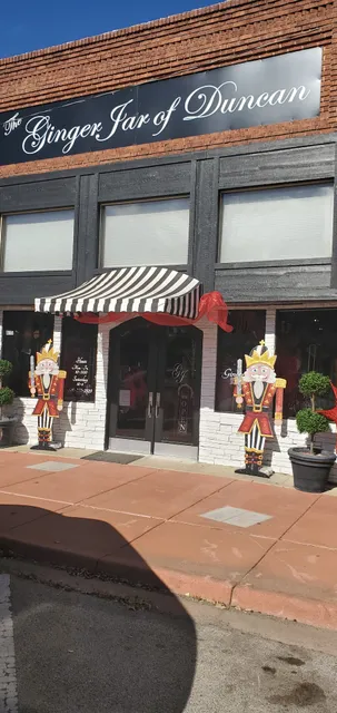 Ginger Jar of Duncan