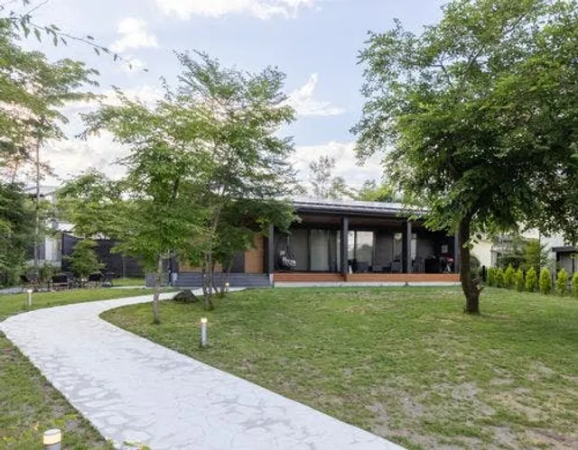 トライハク軽井沢 日向-ひなた-