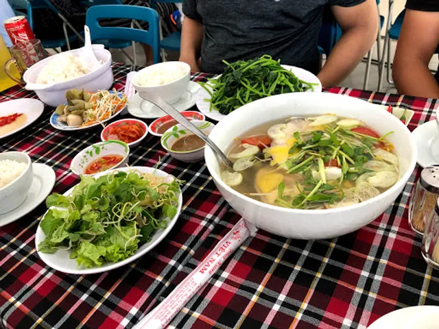 Nhà hàng Việt Nam