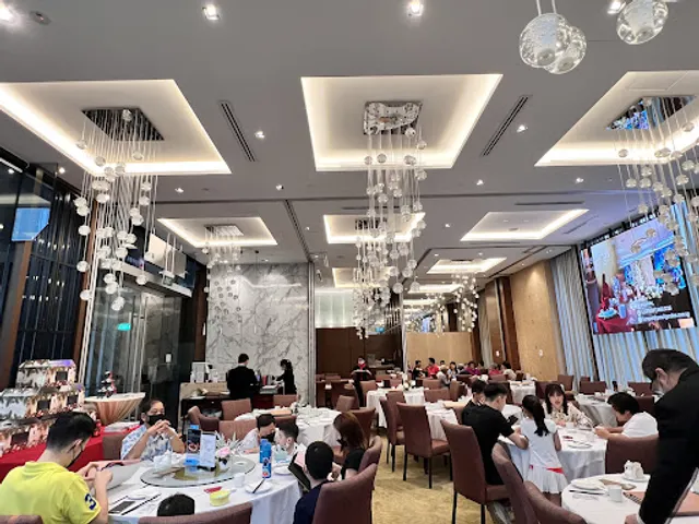 Peach Garden @ The Metropolis