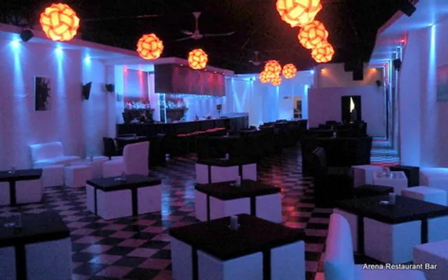 Arena Restaurante & Bar