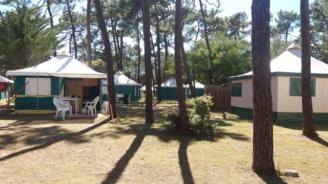 Camping Club de France - Gautrelle