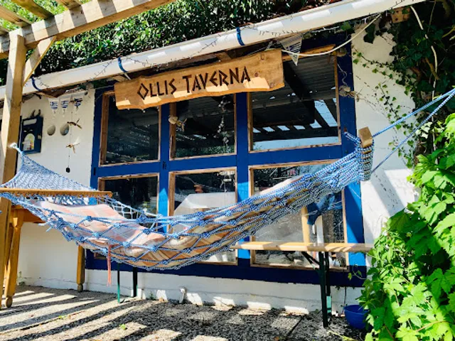 Ollis Taverna