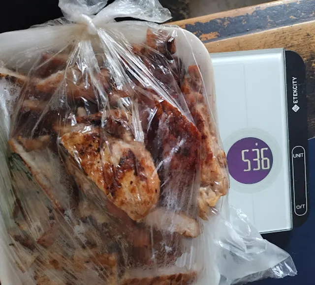 Pollos y Carnes Asadas Moyo