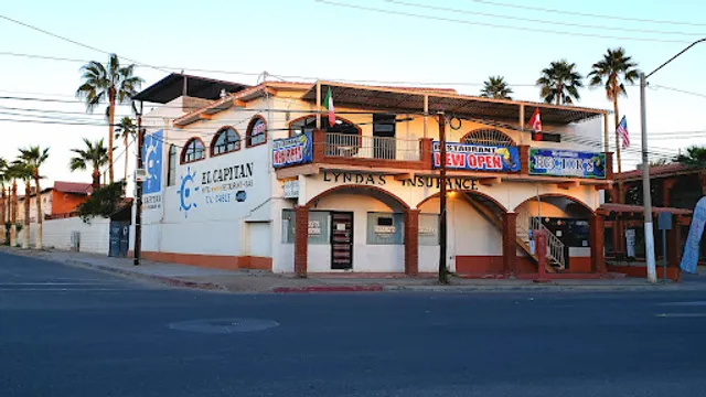 El Capitan Hector's Restaurant-Bar
