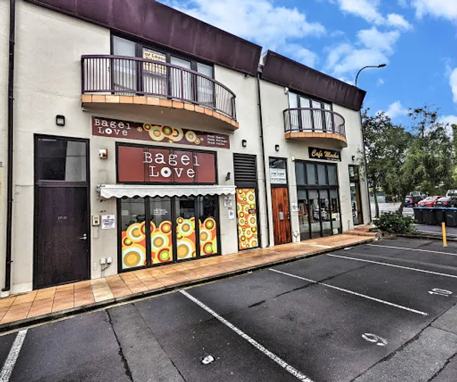 Bagel Love Wellesley St W