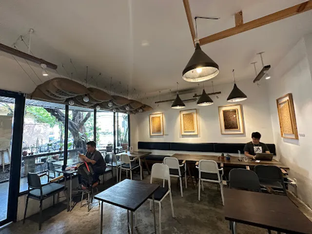 Là Việt Coffee