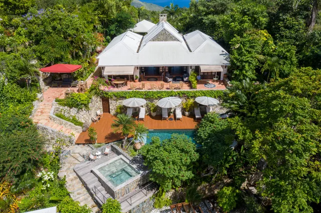 The Paradise Peak ~ Boutique Hotel