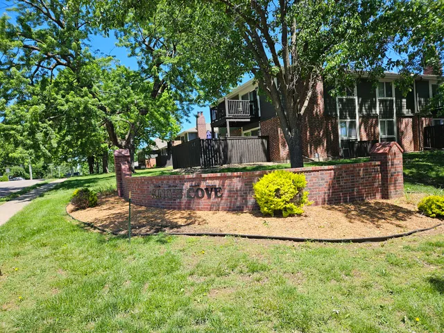 King's Cove Apartments