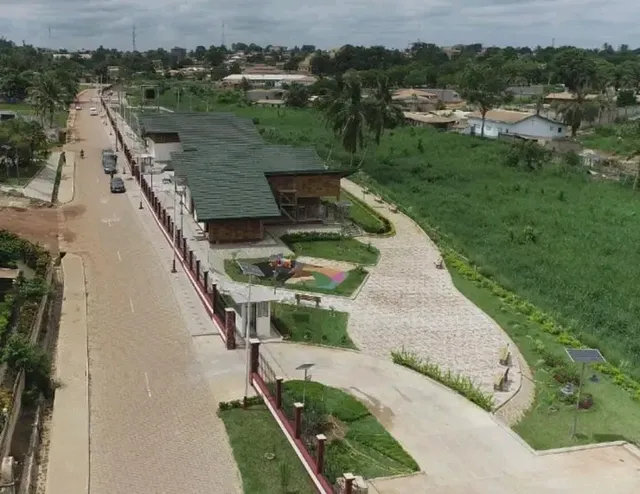 Biyem-Assi Amour Mezam