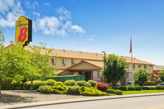 Super 8 by Wyndham Kennewick