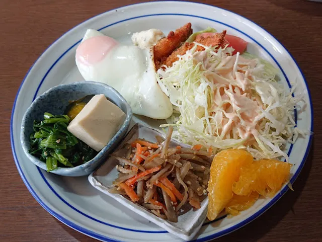 COFFEE&LUNCH ナカヒラ