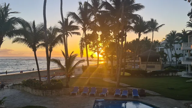 Kitebeachhotel 2 , Swisskitebeachcondos