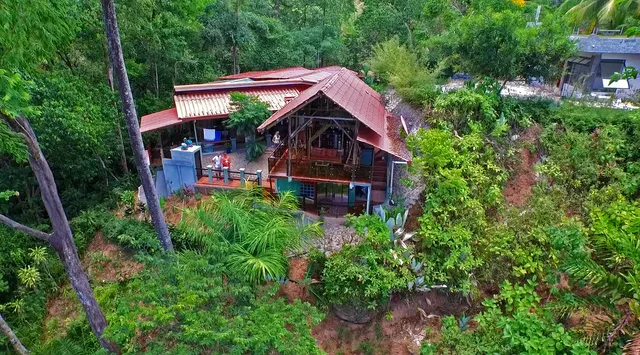 La Uvita Perdida - LODGE