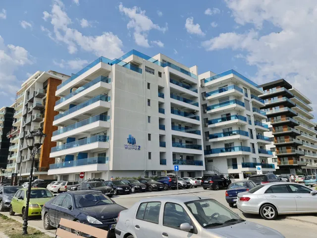 Wave 3 Promenada Apartments