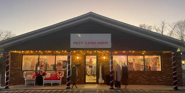 Pretty Clothes Shoppe
