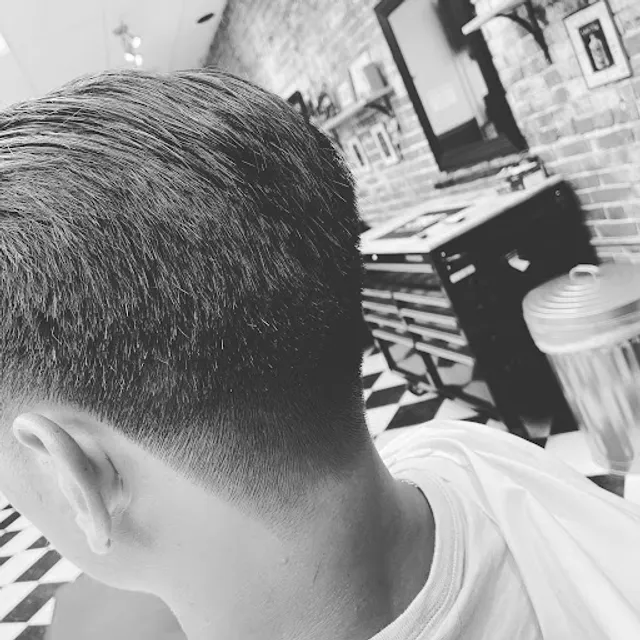 ODD DUCK Barber Shop